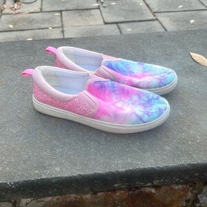 Tye die sneakers